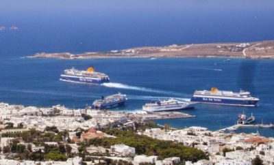 Port of Paros